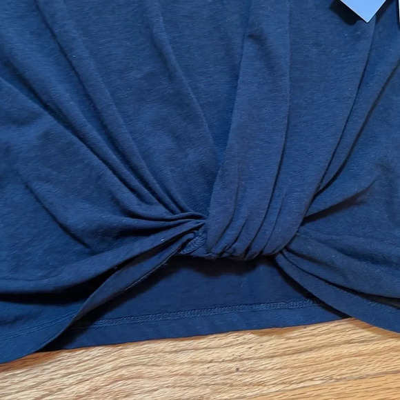 BP Black Long Sleeve Tshirt Top Knot Front Casual Errands Base Layer Small Shirt - Picture 5 of 6